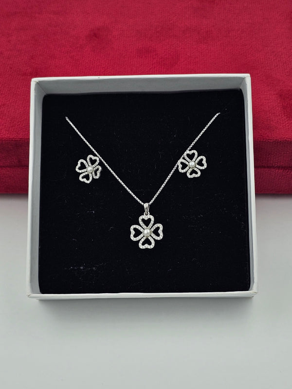 Silver Pendant Set with chain