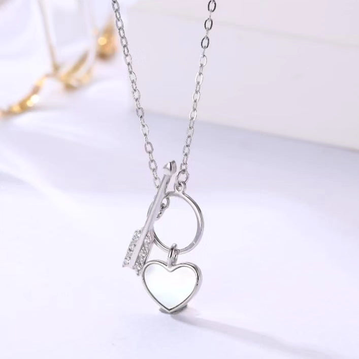 Heart & arrow Chain Pendant