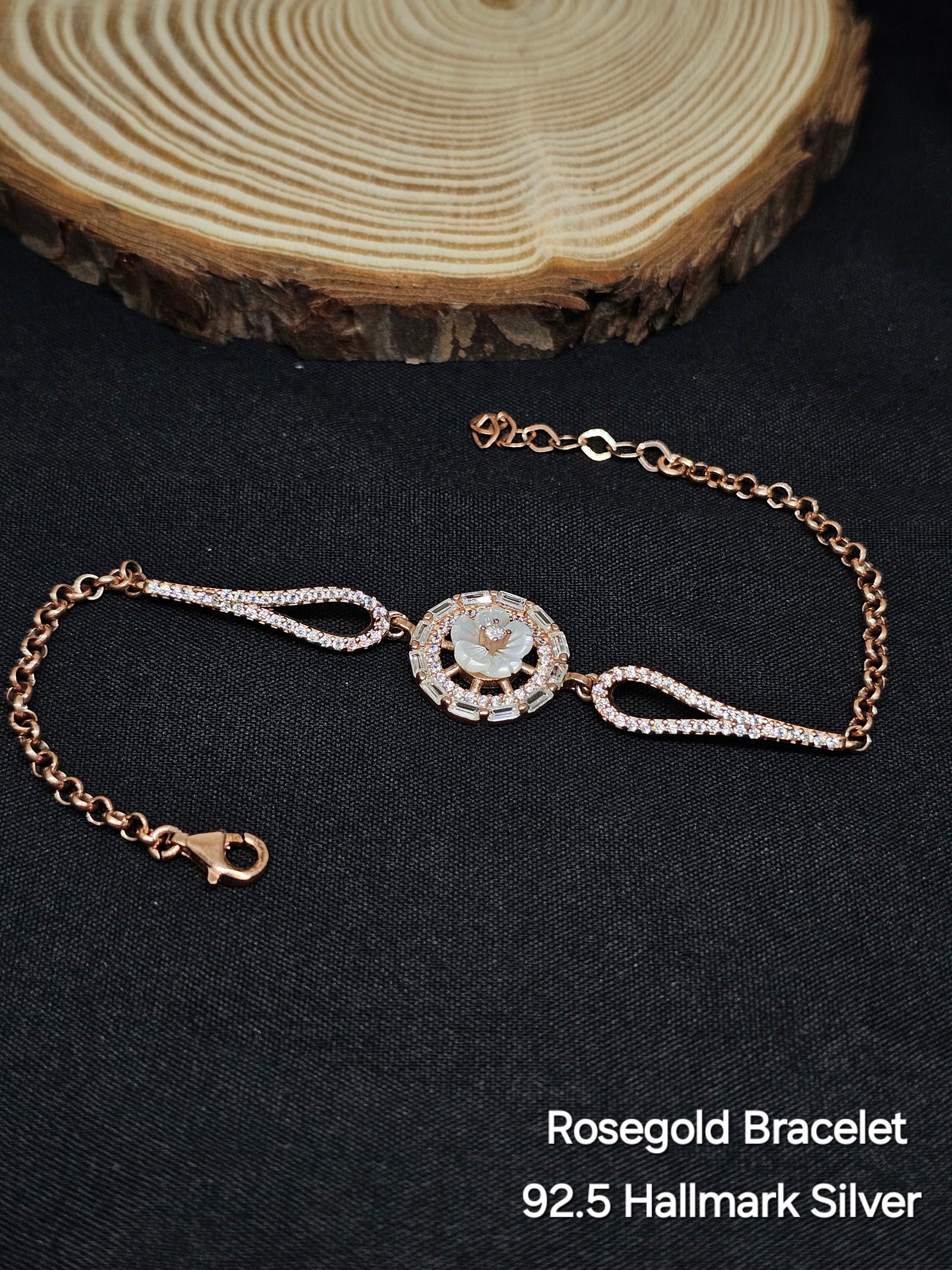 Ginnisilver- Rose gold Bracelet