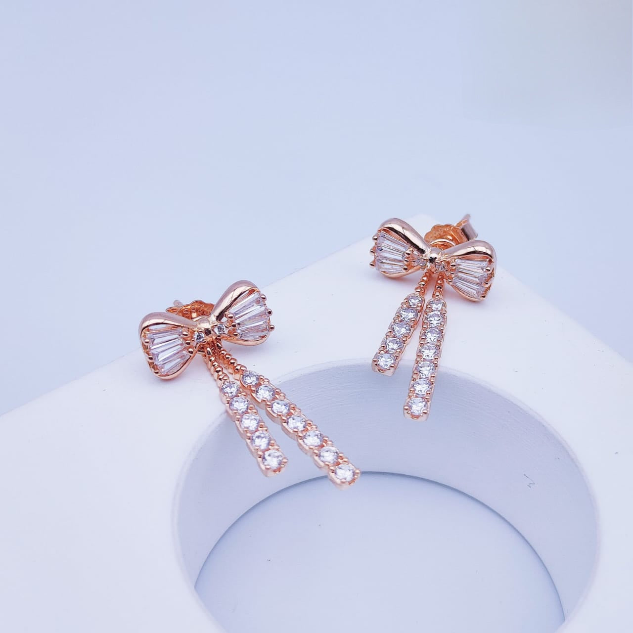 Bow Earring