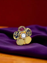 Silver antique ring purity 92.5 hallmark silver,  gold coated ( size adjustable)