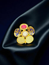 Silver antique ring purity 92.5 hallmark silver,  gold coated ( size adjustable)